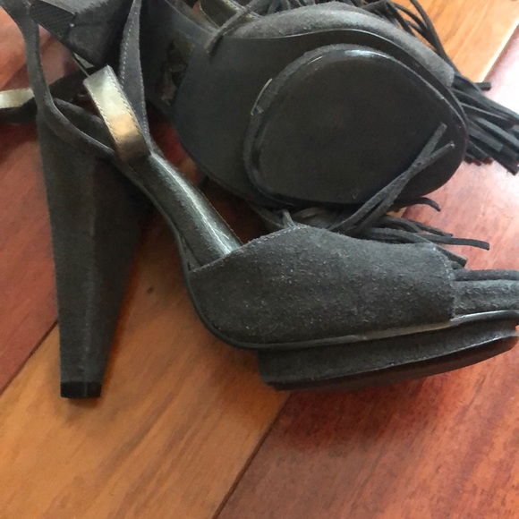 New! Colin Stuart fringe heels - Picture 4 of 4